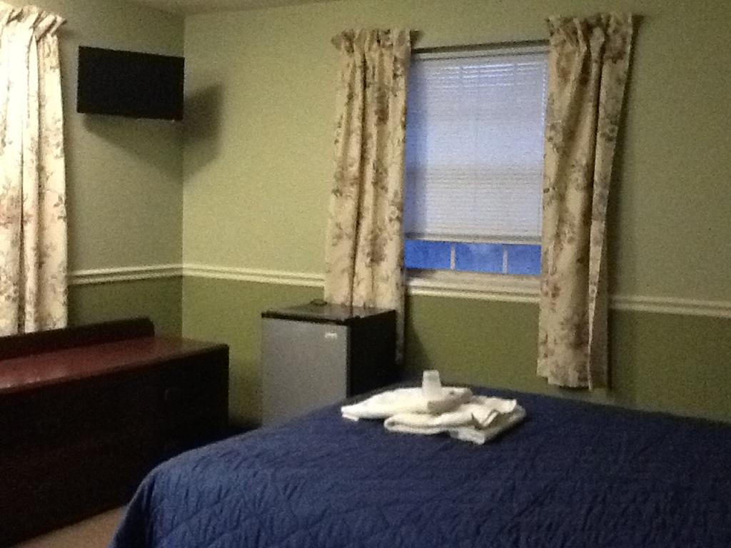 Brookside House Hotel Quincy Екстериор снимка