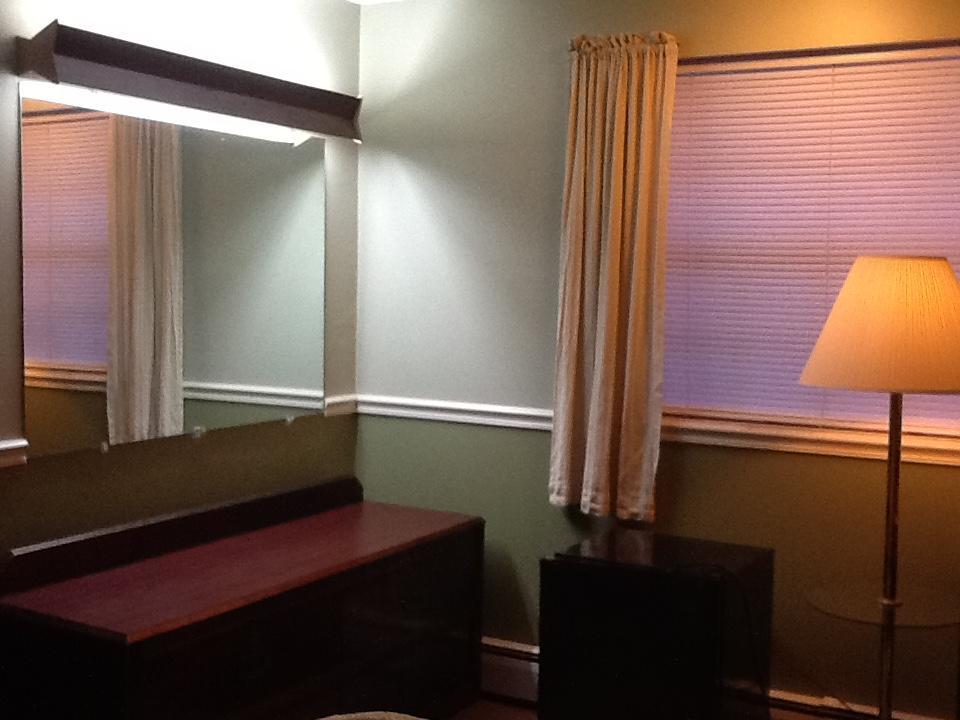 Brookside House Hotel Quincy Екстериор снимка